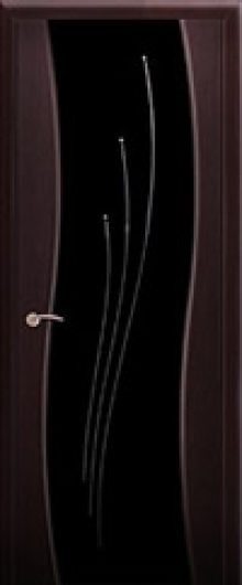 Межкомнатная ульяновская дверь Дворецкий ЛУчи Венге остекленная — фото 1